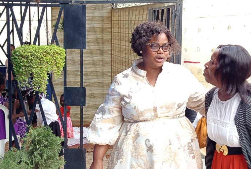 THÈME : MOIS DE COMMUNION